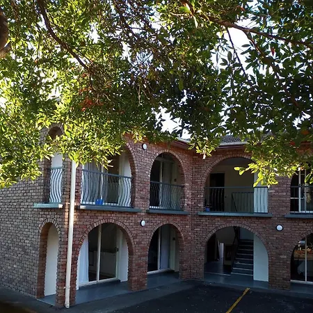 Bay House Motel Bateau Bay Exterior photo