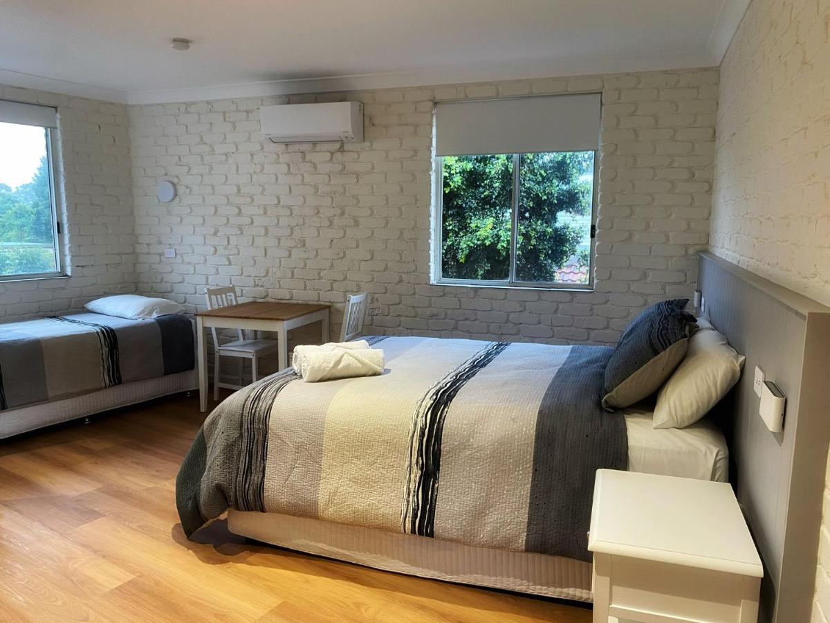Bay House Motel Bateau Bay